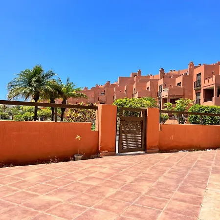 2 Bedroom In Apartment *