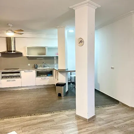 Apartamento 2 Bedroom In *
